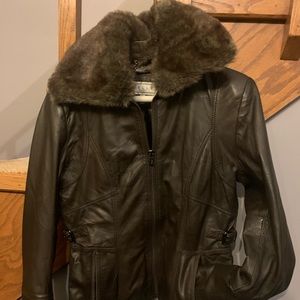 Pelle Studio Leather Jacket w/faux fur collar S